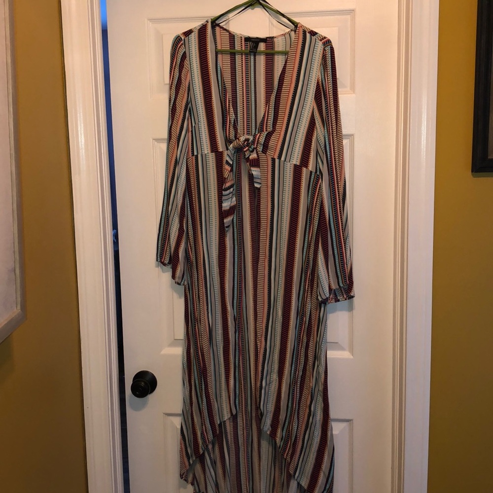 Multi colored long sleeve duster